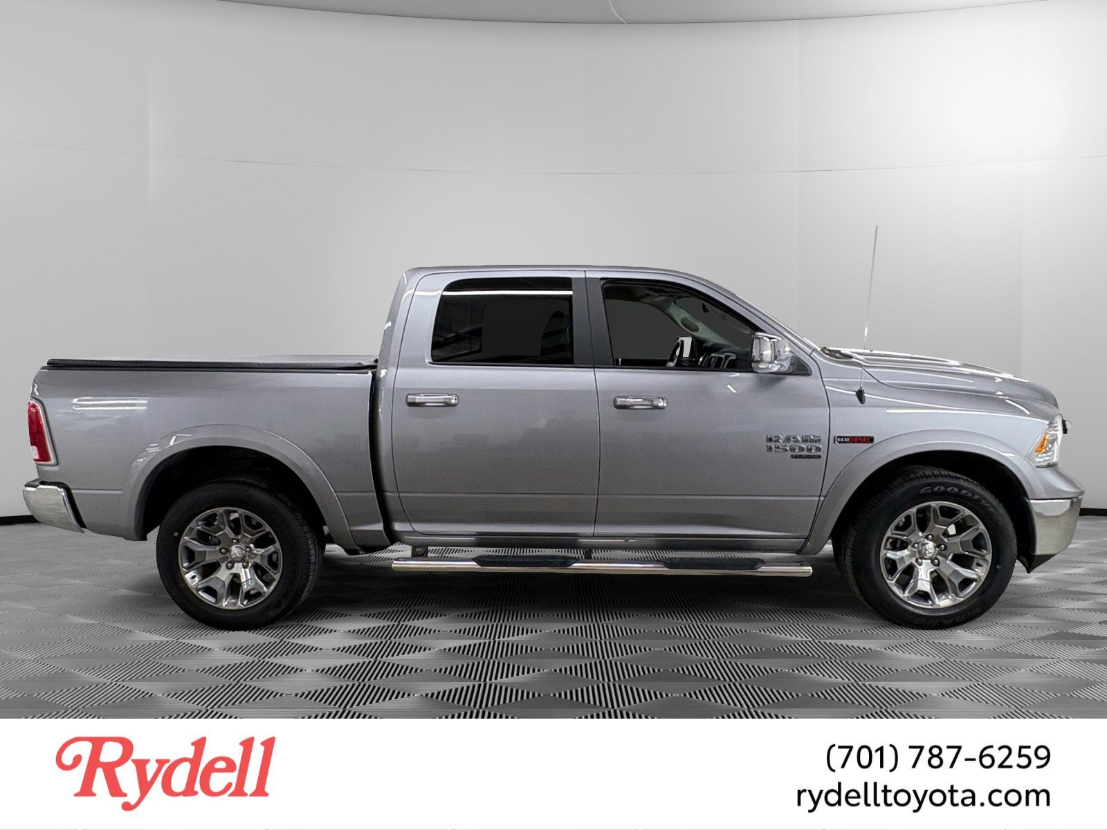 2019 RAM 1500 Classic Laramie