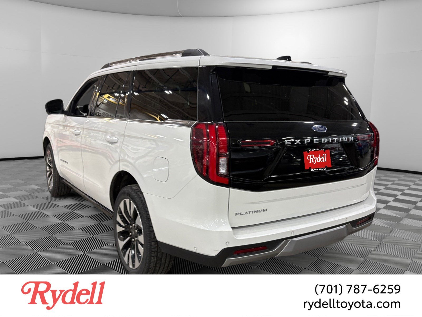 2025 Ford Expedition Platinum