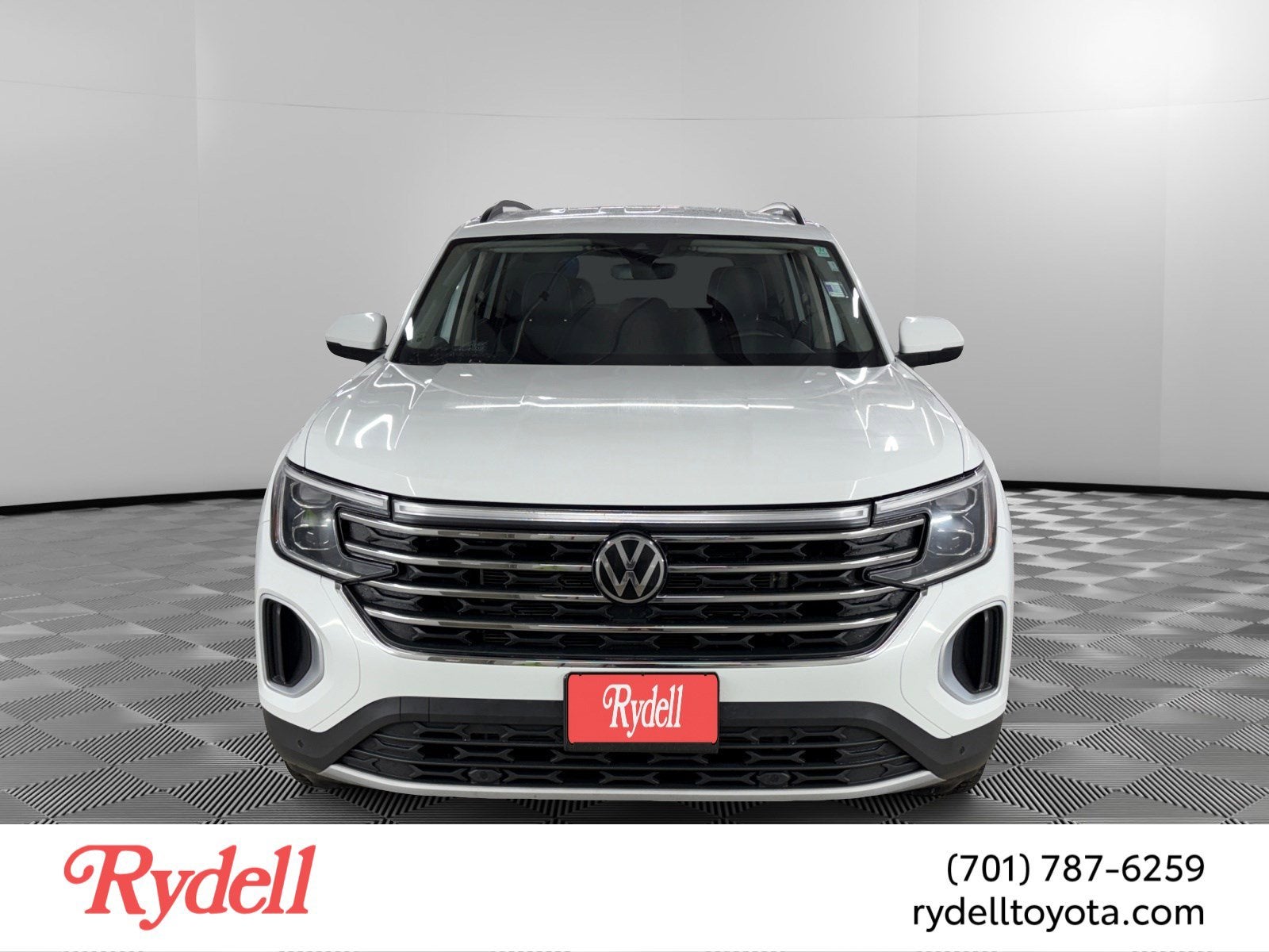 2025 Volkswagen Atlas 2.0T SE w/Technology