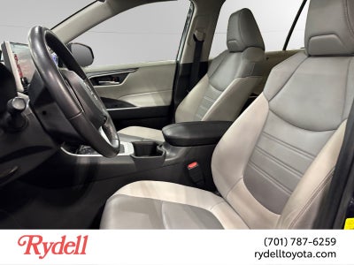 2022 Toyota RAV4 XLE Premium