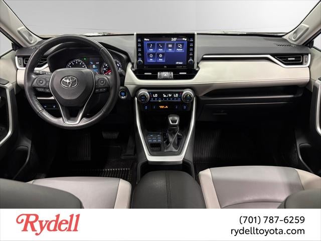 2022 Toyota RAV4 XLE Premium
