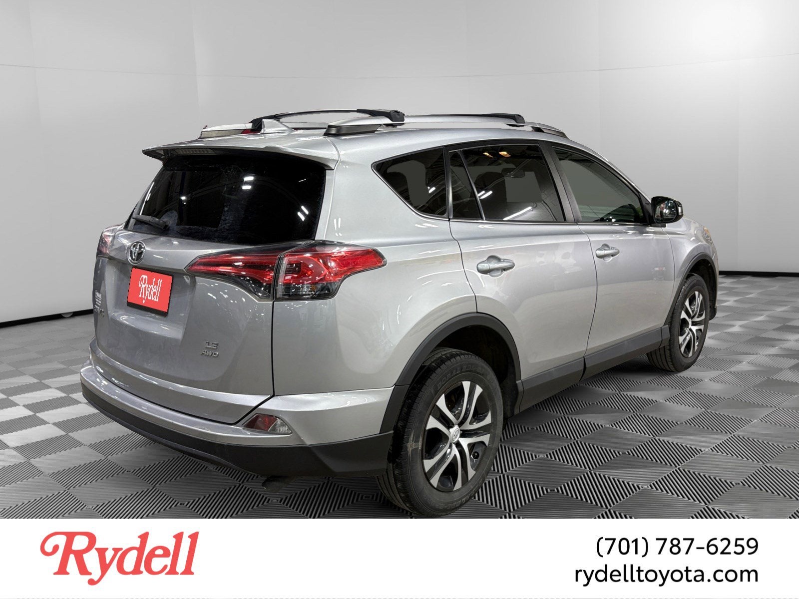 2018 Toyota RAV4 LE