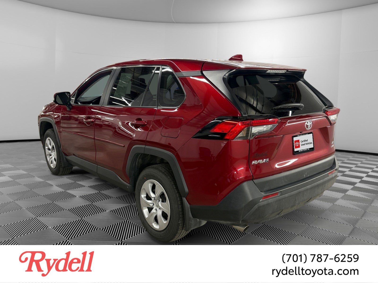 2024 Toyota RAV4 LE
