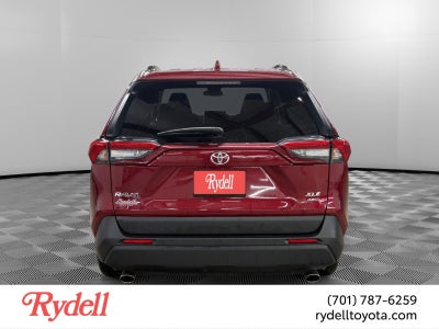 2025 Toyota RAV4 XLE