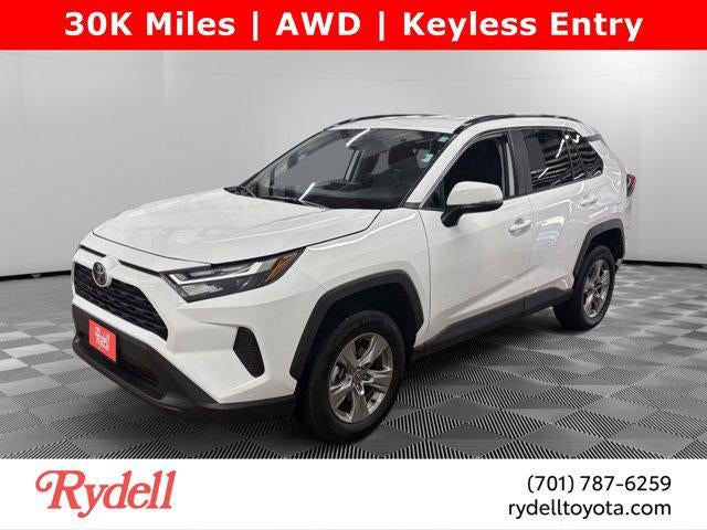 2025 Toyota RAV4 XLE