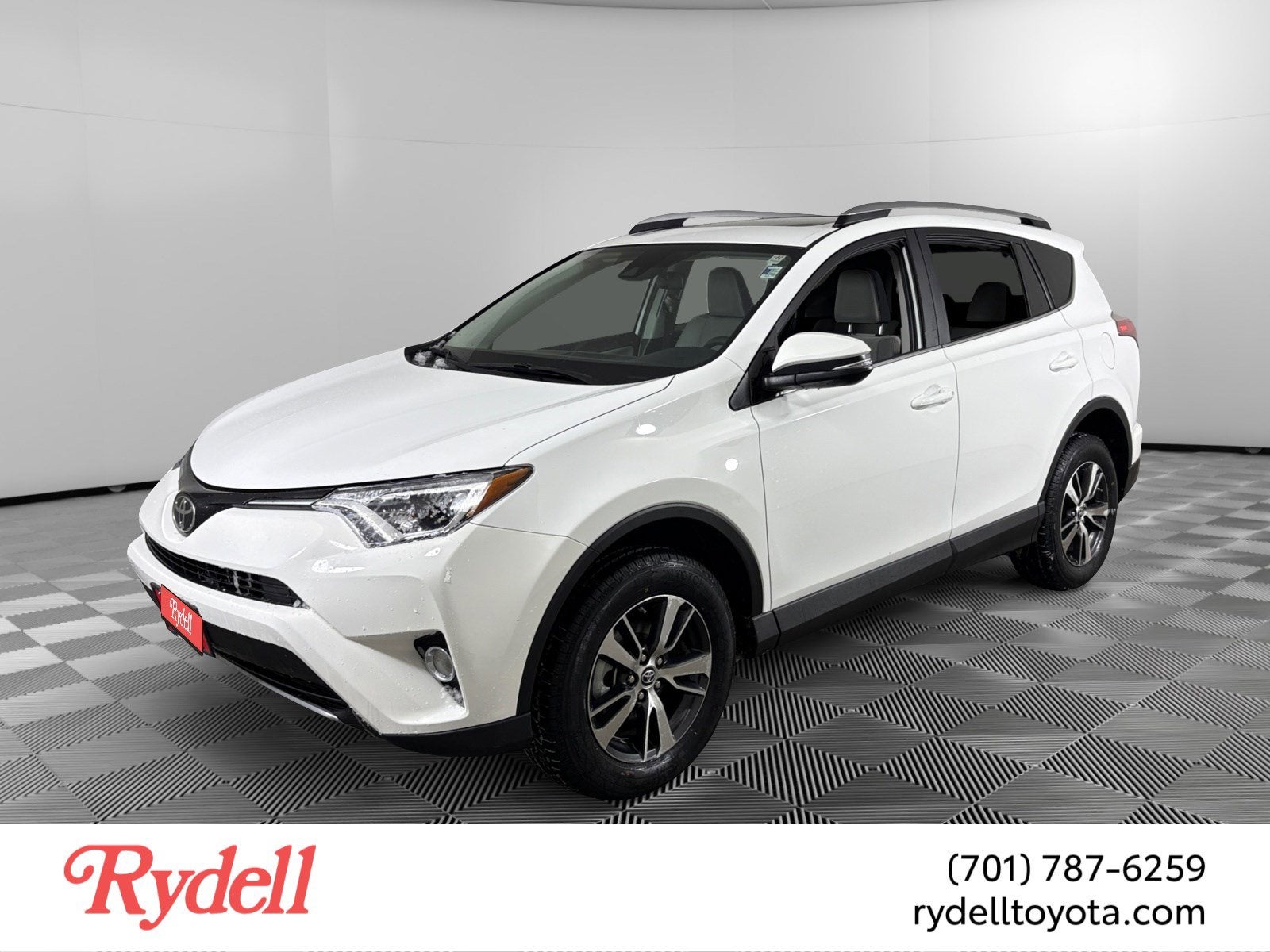 2017 Toyota RAV4 XLE