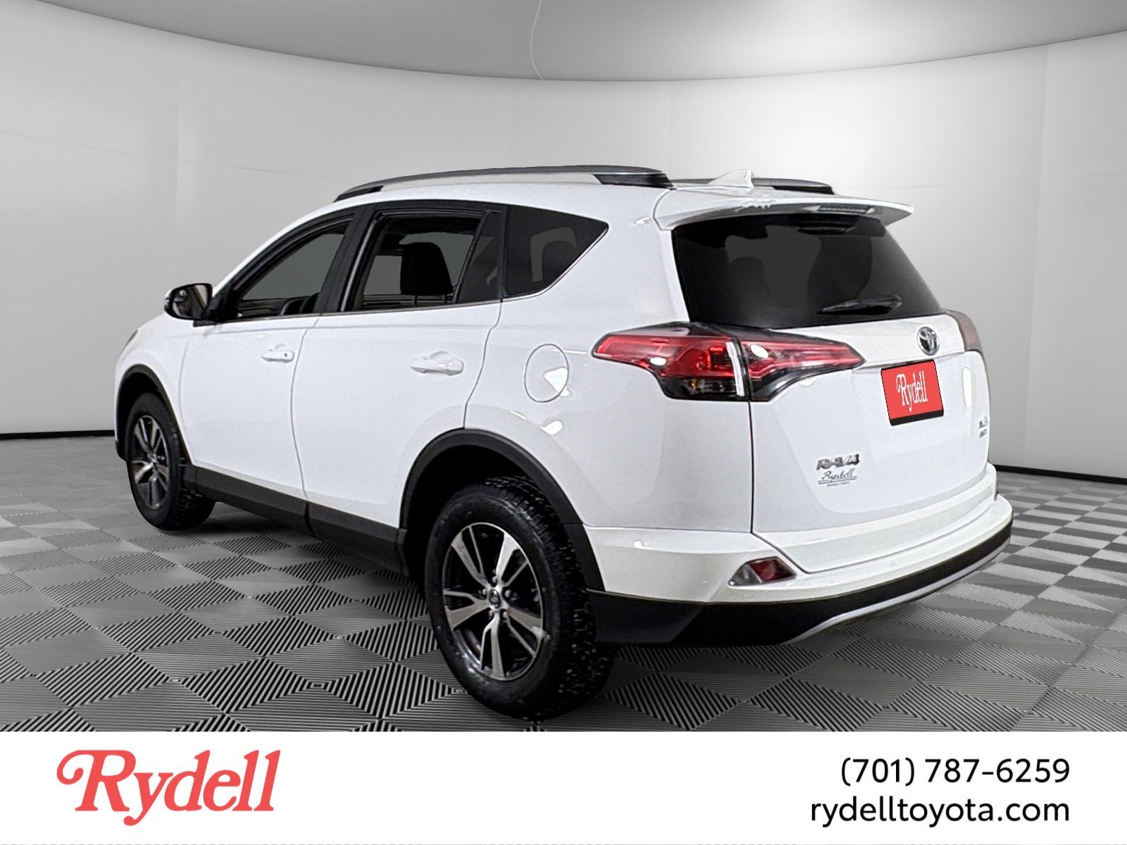 2017 Toyota RAV4 XLE