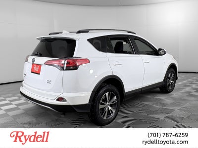 2017 Toyota RAV4 XLE