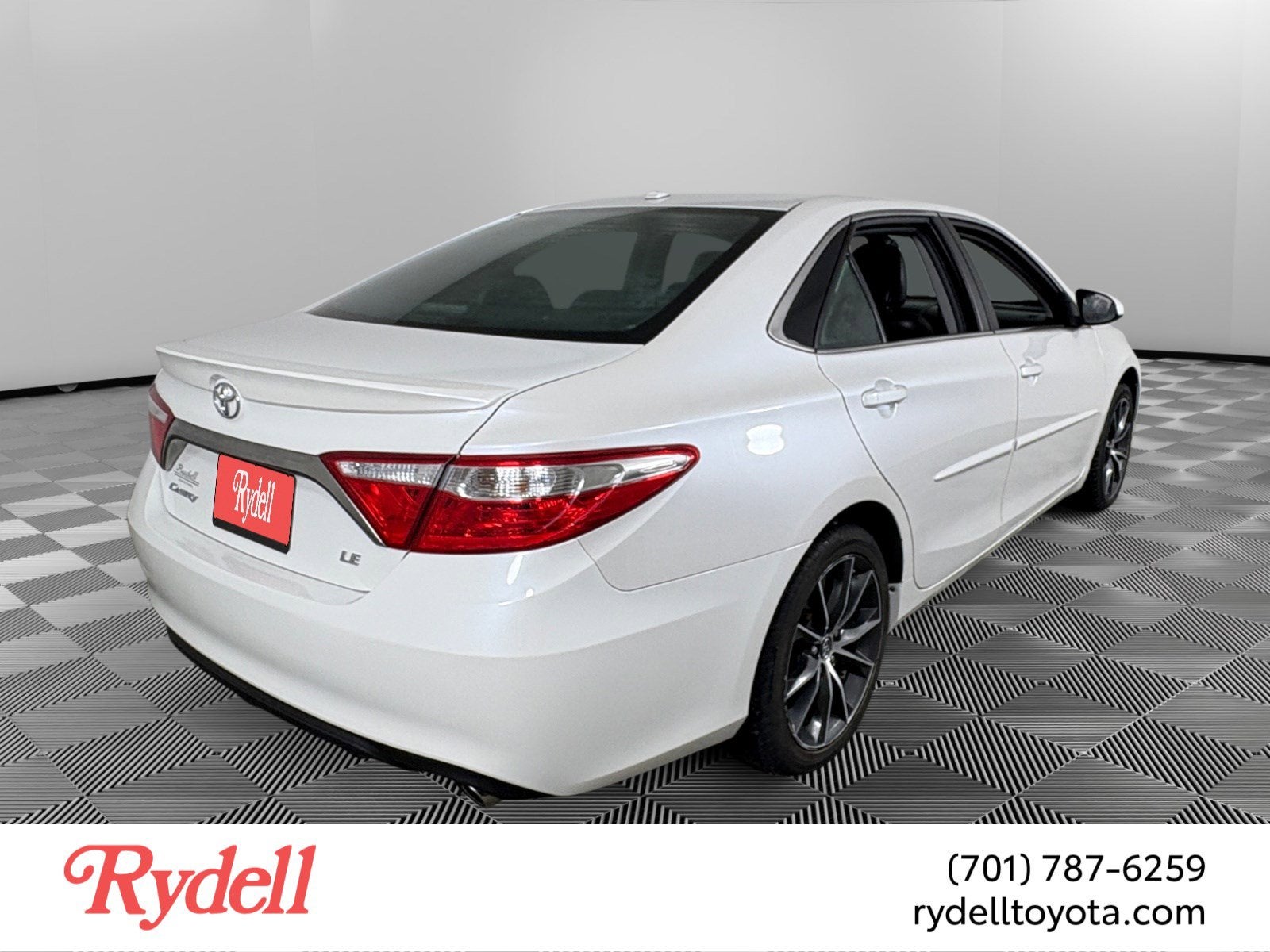 2015 Toyota Camry XSE