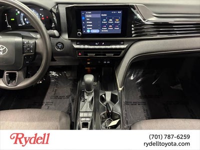 2025 Toyota Camry LE