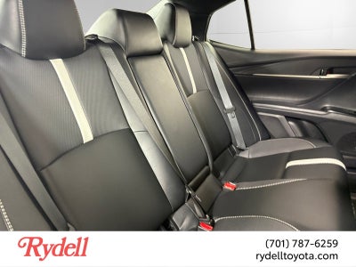 2025 Toyota Camry SE Hyb