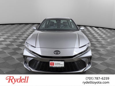 2025 Toyota Camry SE Hyb