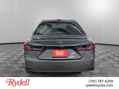 2025 Toyota Camry XSE Hyb