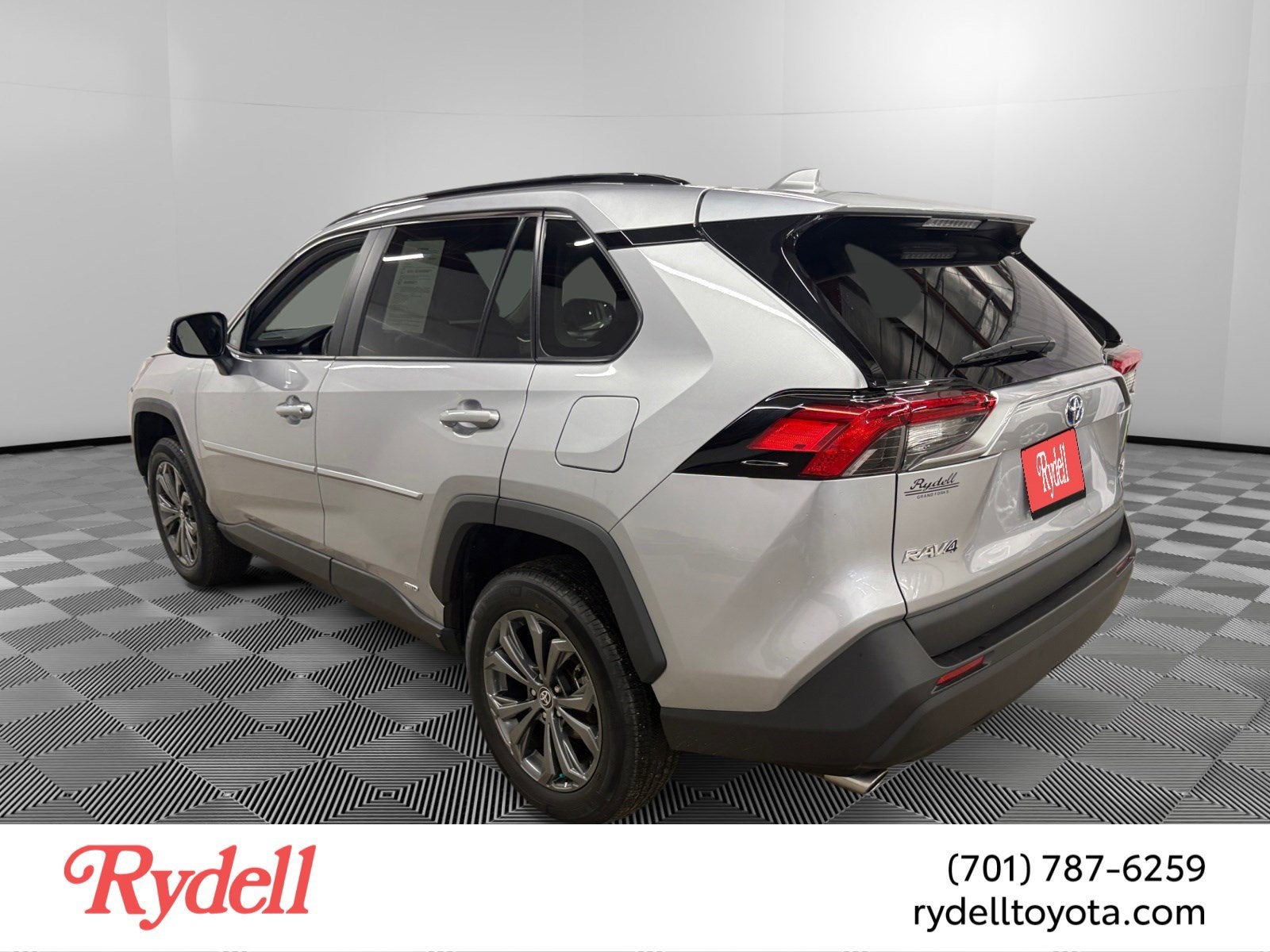 2022 Toyota RAV4 Hybrid XLE Premium