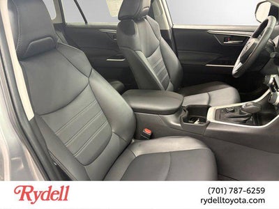 2022 Toyota RAV4 Hybrid XLE Premium