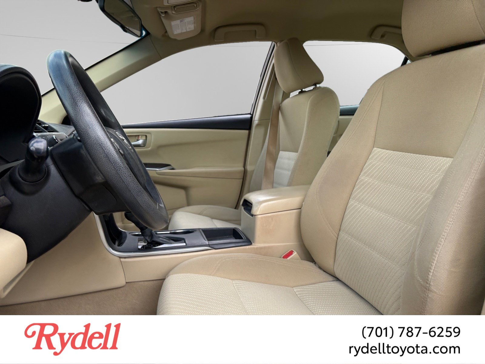 2016 Toyota Camry LE