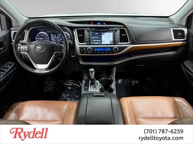 2019 Toyota Highlander Limited Platinum