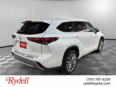 2021 Toyota Highlander Platinum