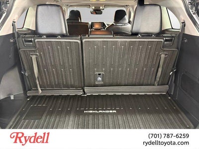 2021 Toyota Highlander XLE