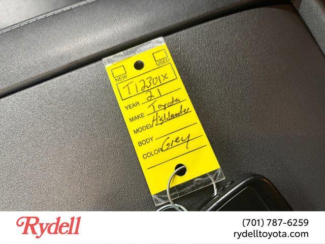 2021 Toyota Highlander XLE