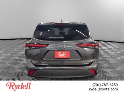 2021 Toyota Highlander XLE
