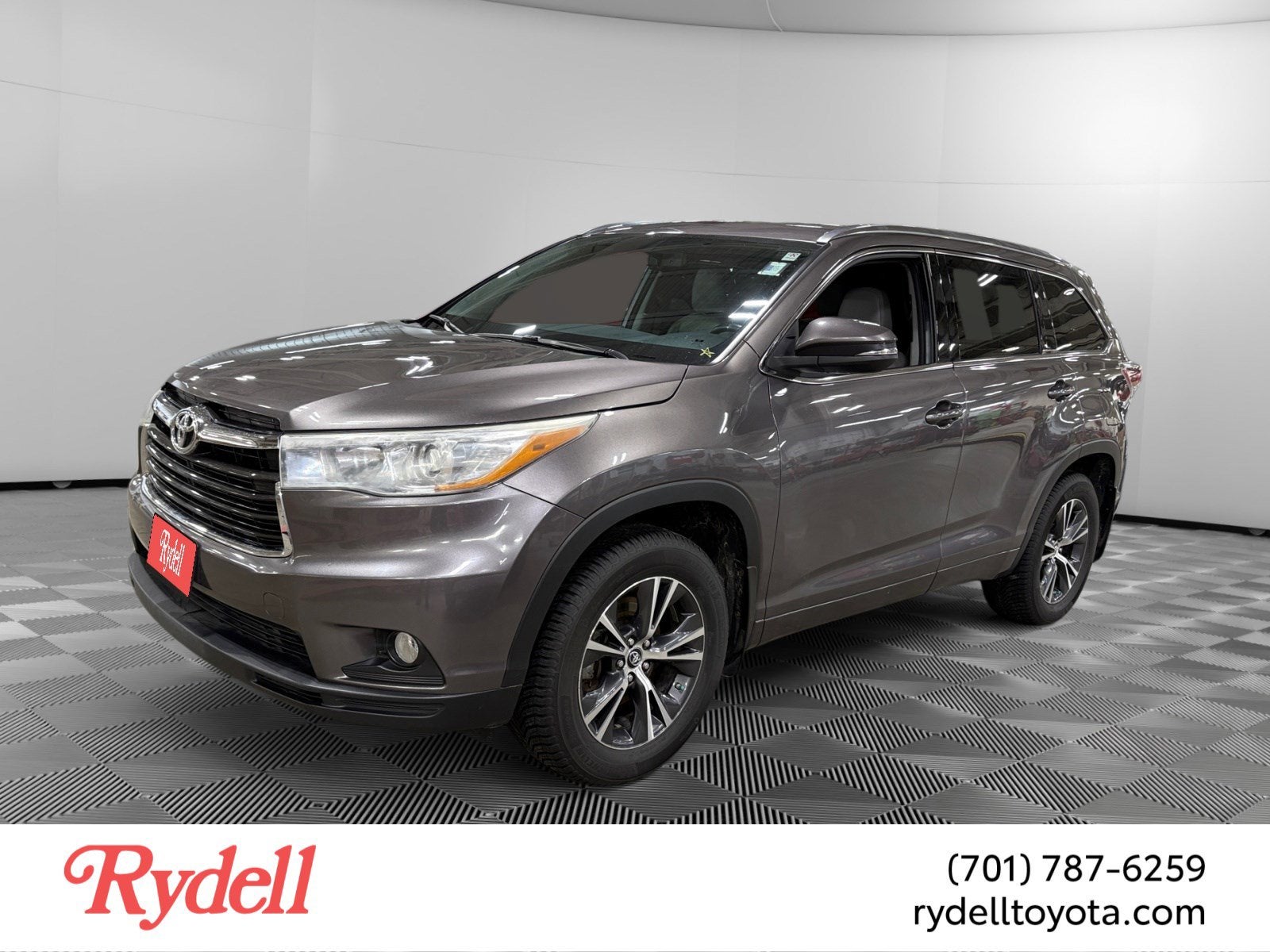 2016 Toyota Highlander XLE