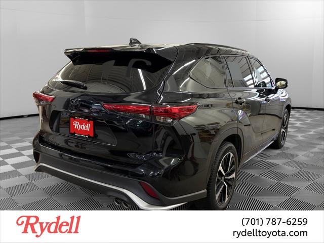 2022 Toyota Highlander XSE