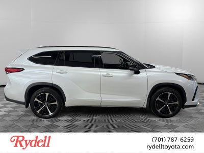 2022 Toyota Highlander XSE
