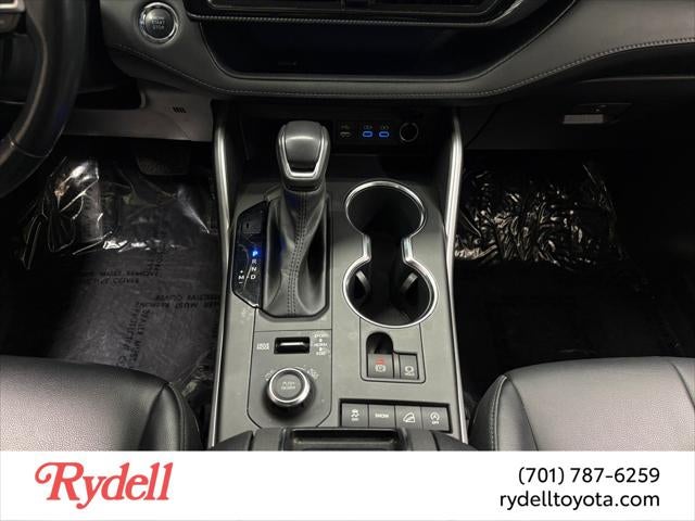 2022 Toyota Highlander XSE