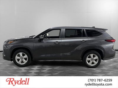 2023 Toyota Highlander LE