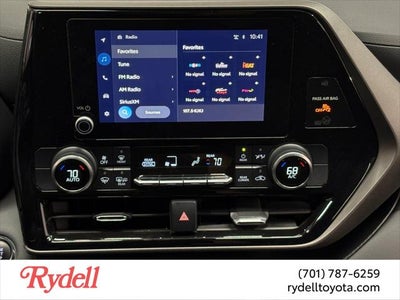 2023 Toyota Highlander LE