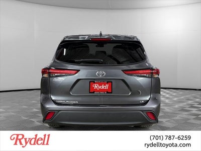 2023 Toyota Highlander LE