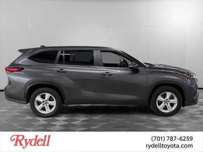 2023 Toyota Highlander LE