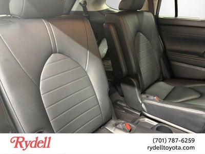 2024 Toyota Highlander XLE