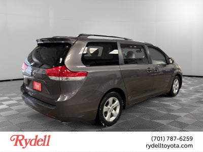 2013 Toyota Sienna LE