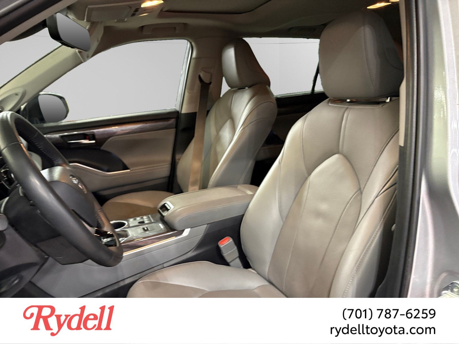 2024 Toyota Highlander Hybrid Limited