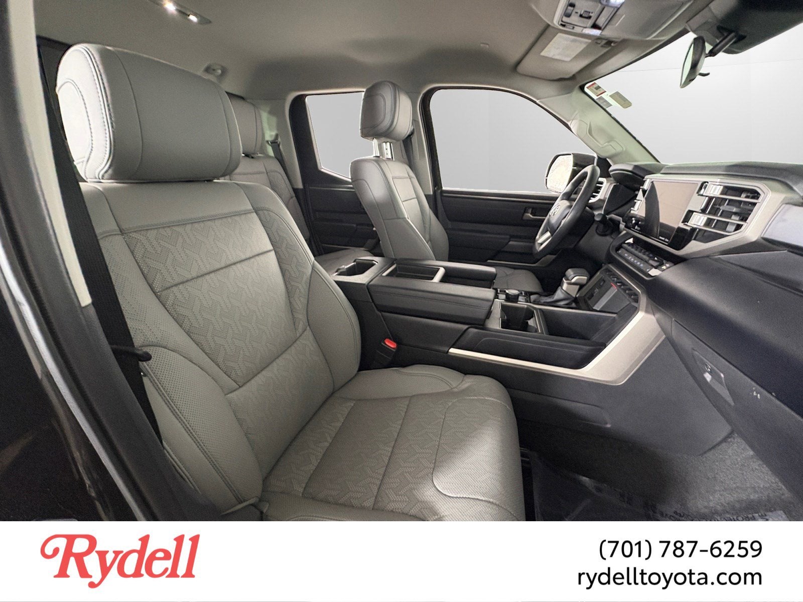 2024 Toyota Tundra 4WD SR5