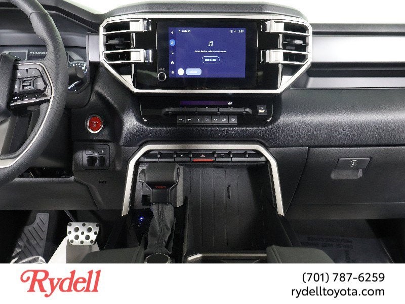 2024 Toyota Tundra 4WD SR5