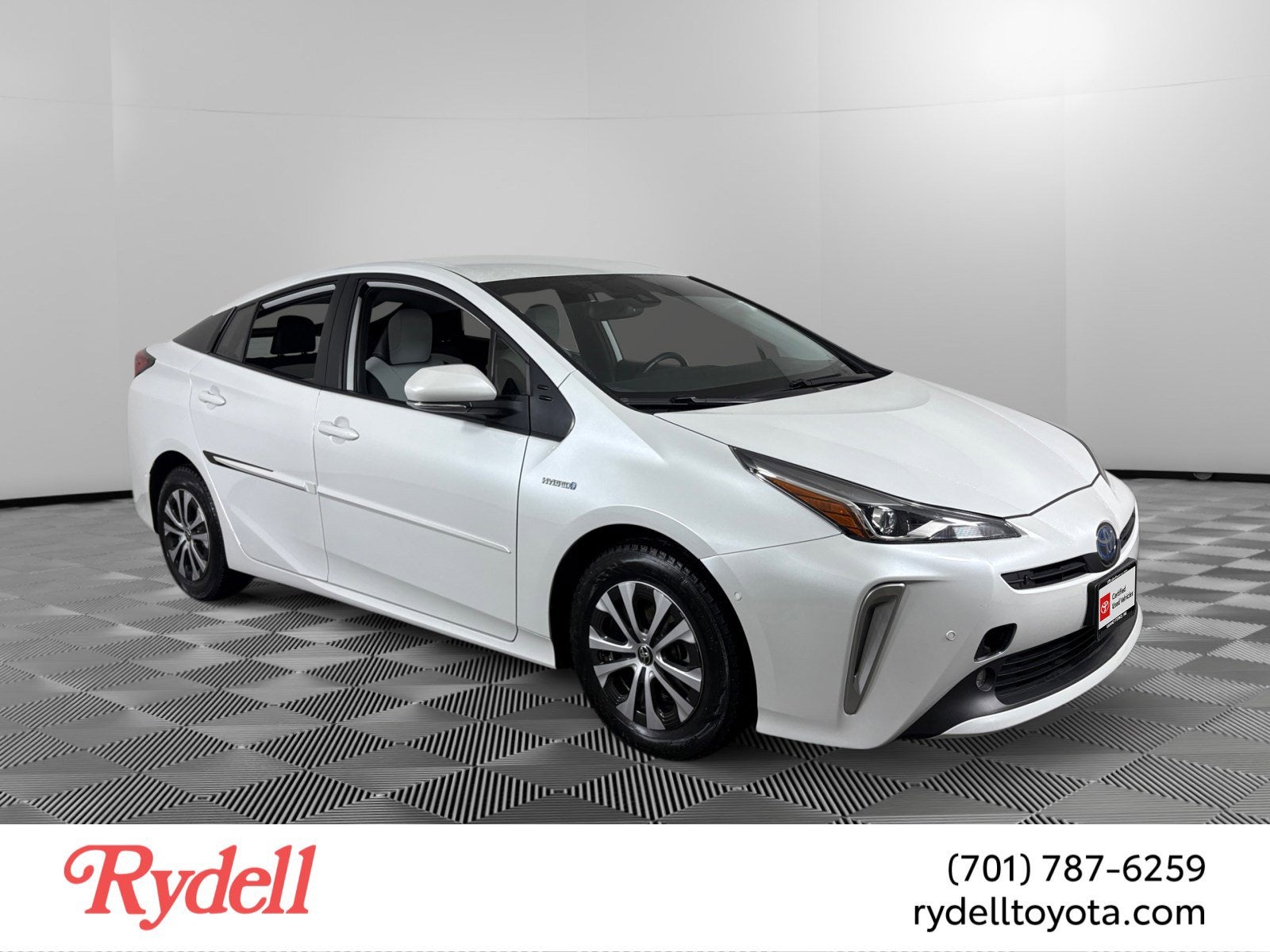 2022 Toyota Prius XLE
