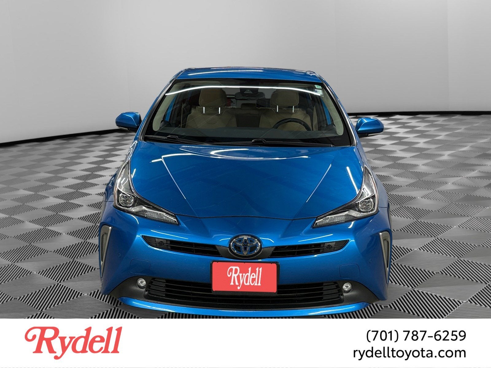2020 Toyota Prius LE