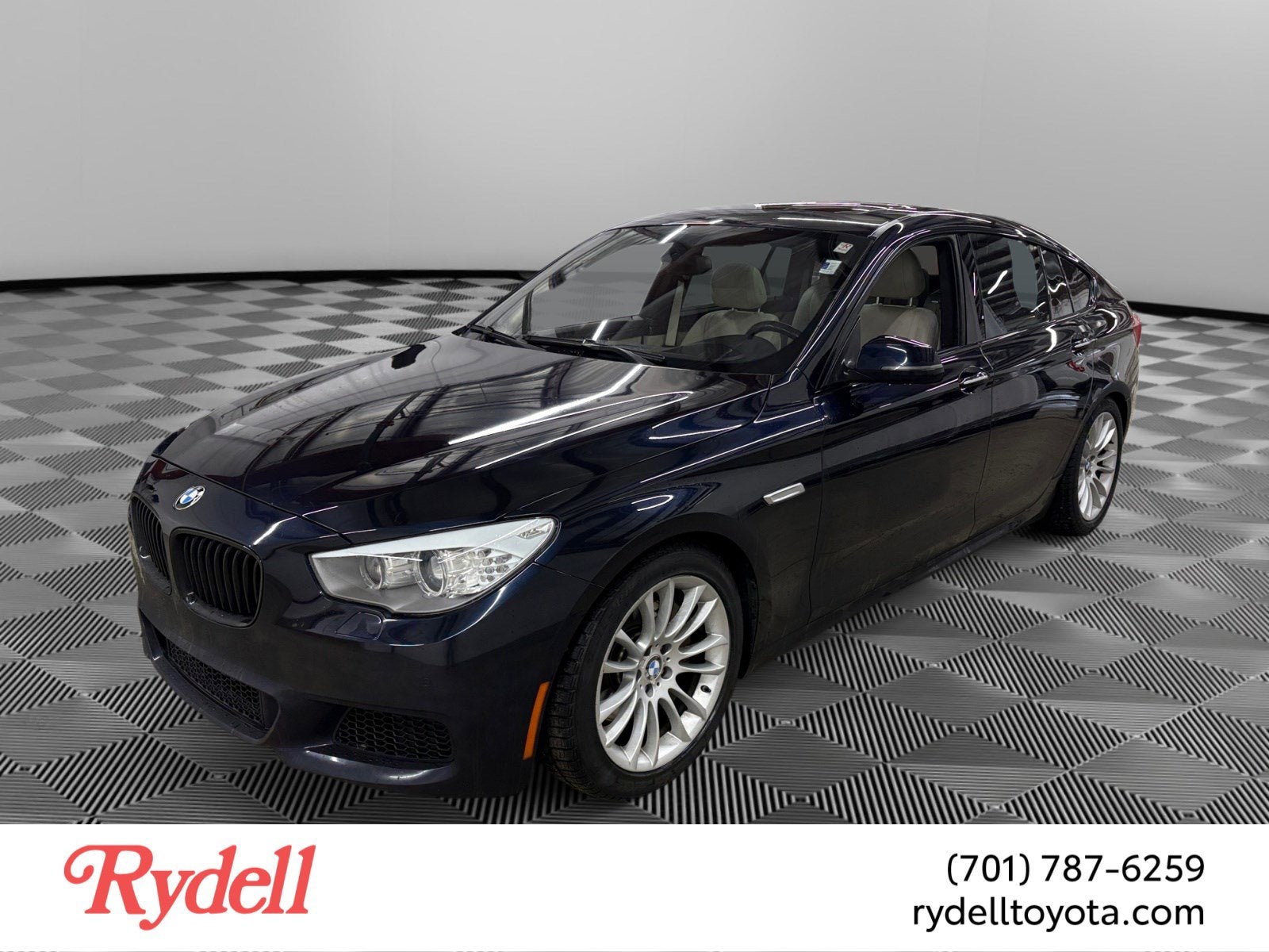 2014 BMW 5 Series Gran Turismo 535i