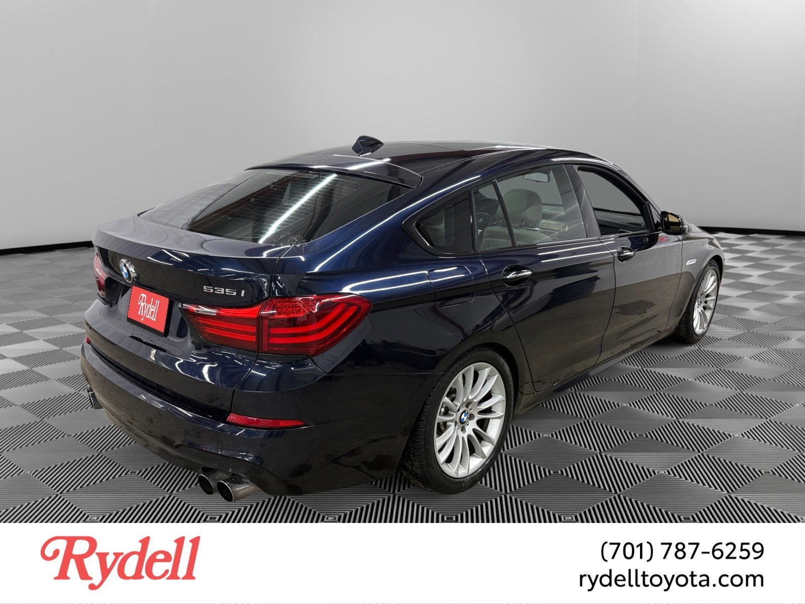 2014 BMW 5 Series Gran Turismo 535i