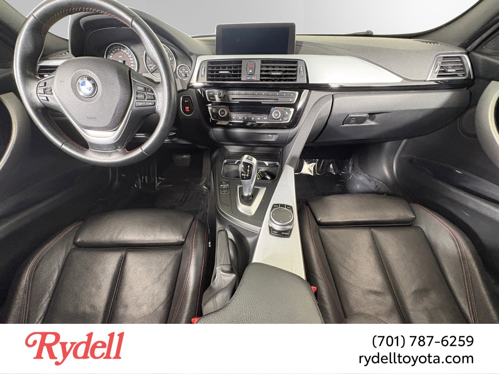 2018 BMW 3 Series 330i xDrive