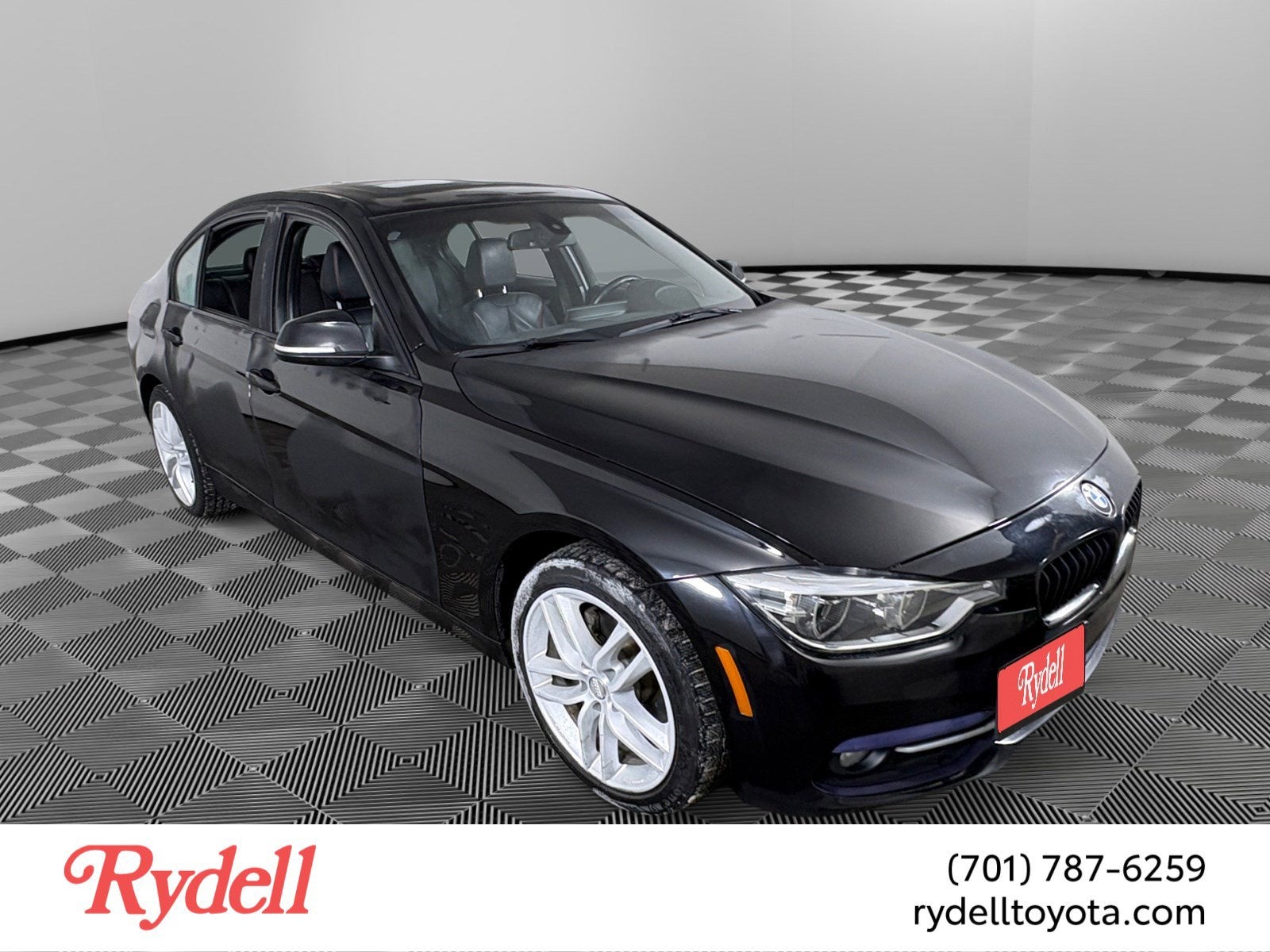 2018 BMW 3 Series 330i xDrive