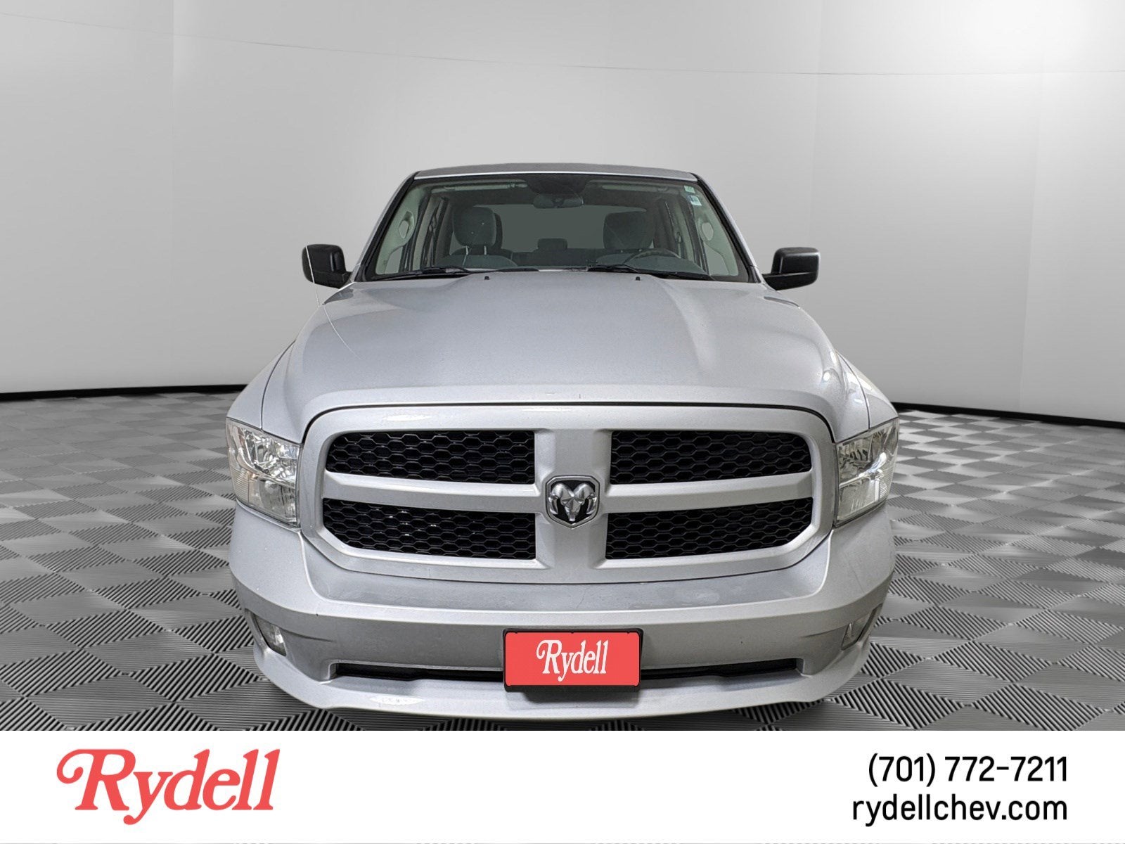 2019 RAM 1500 Classic Express Quad Cab 4x4 6'4" Box