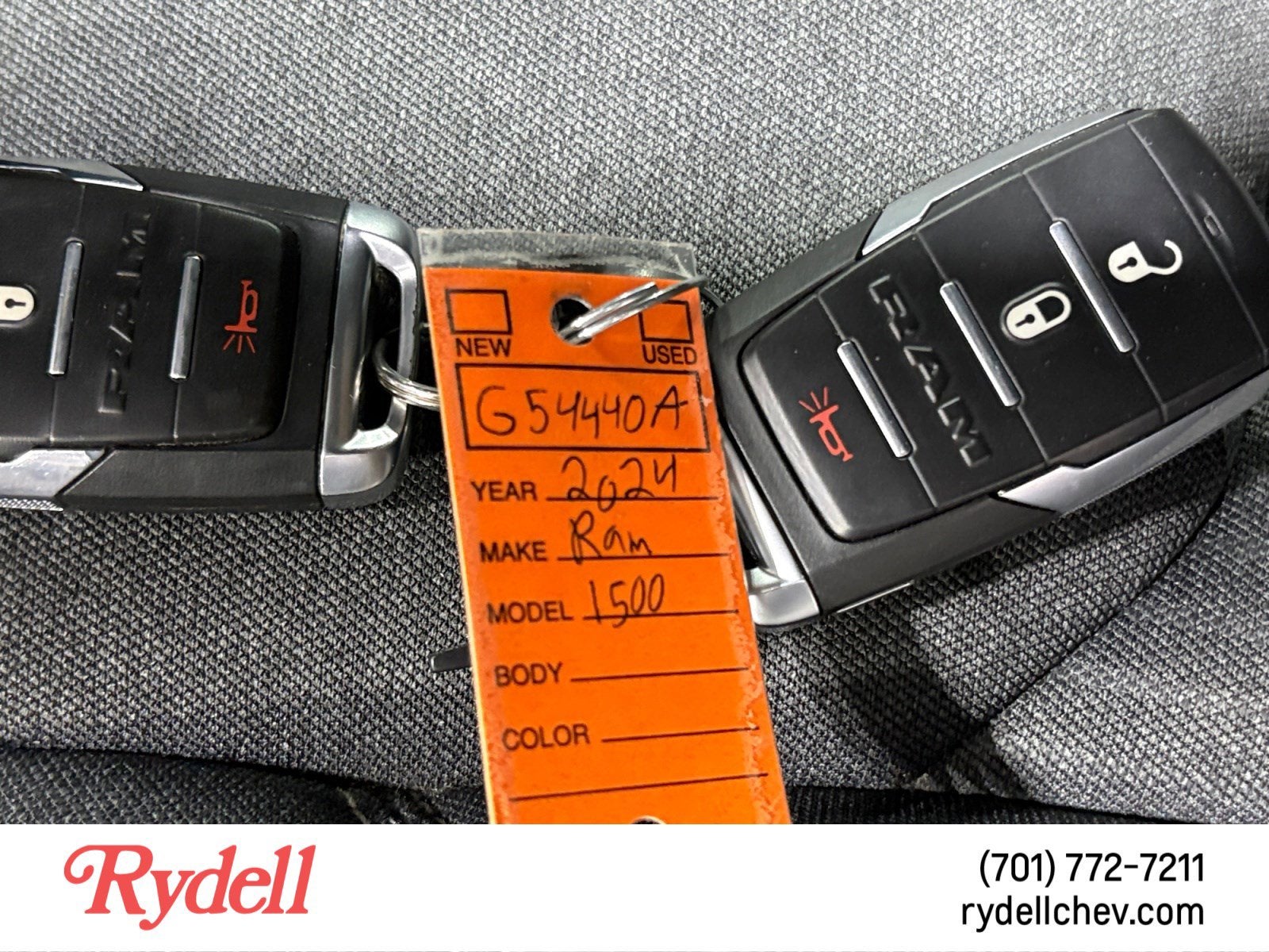 2024 RAM 1500 Big Horn Crew Cab 4x4 5'7" Box