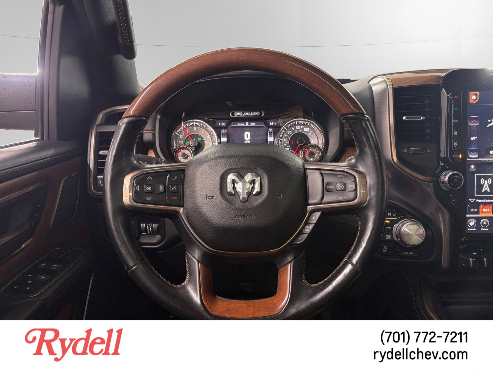 2020 RAM 1500 Laramie Longhorn Crew Cab 4x4 6'4" Box