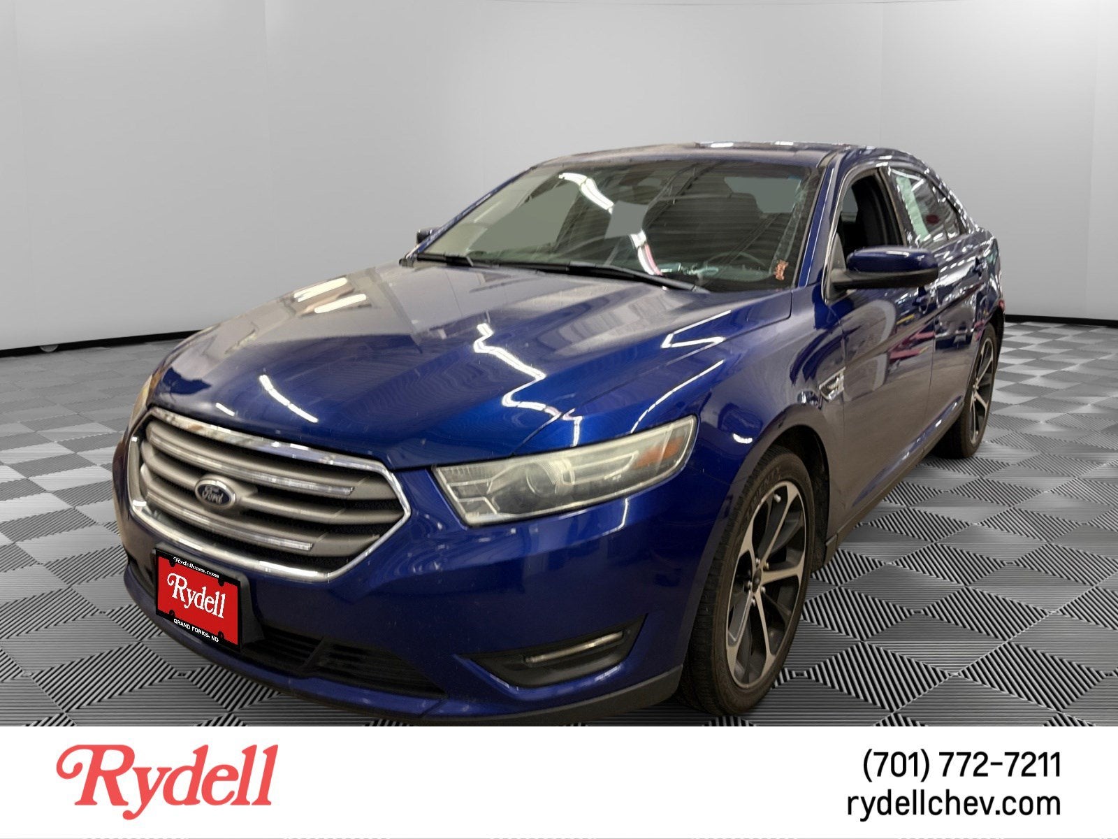 2015 Ford Taurus SEL