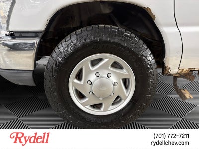 2010 Ford Econoline Wagon XL