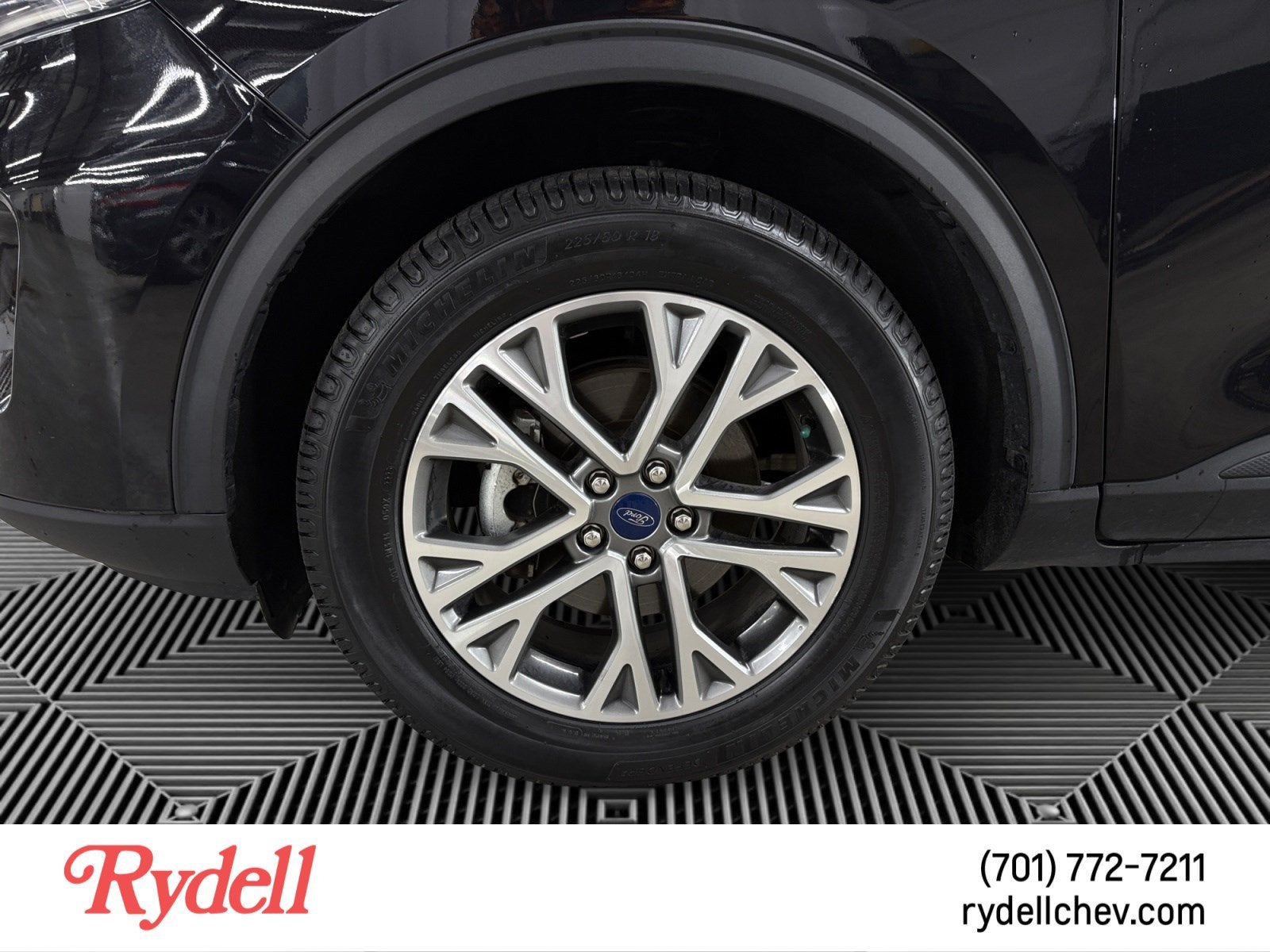 2021 Ford Escape SEL